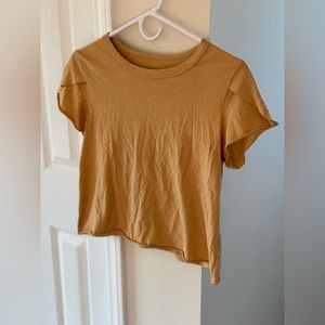 Cute cropped orange top